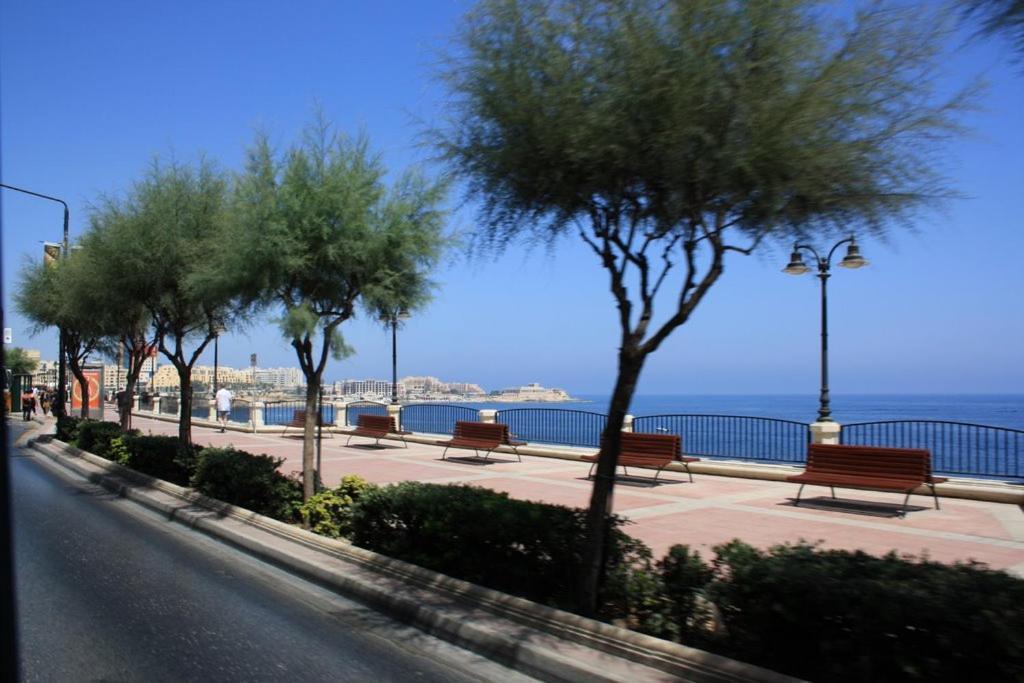 Deluxe Apartment With Valletta And Harbour Views Σλιέμα Εξωτερικό φωτογραφία